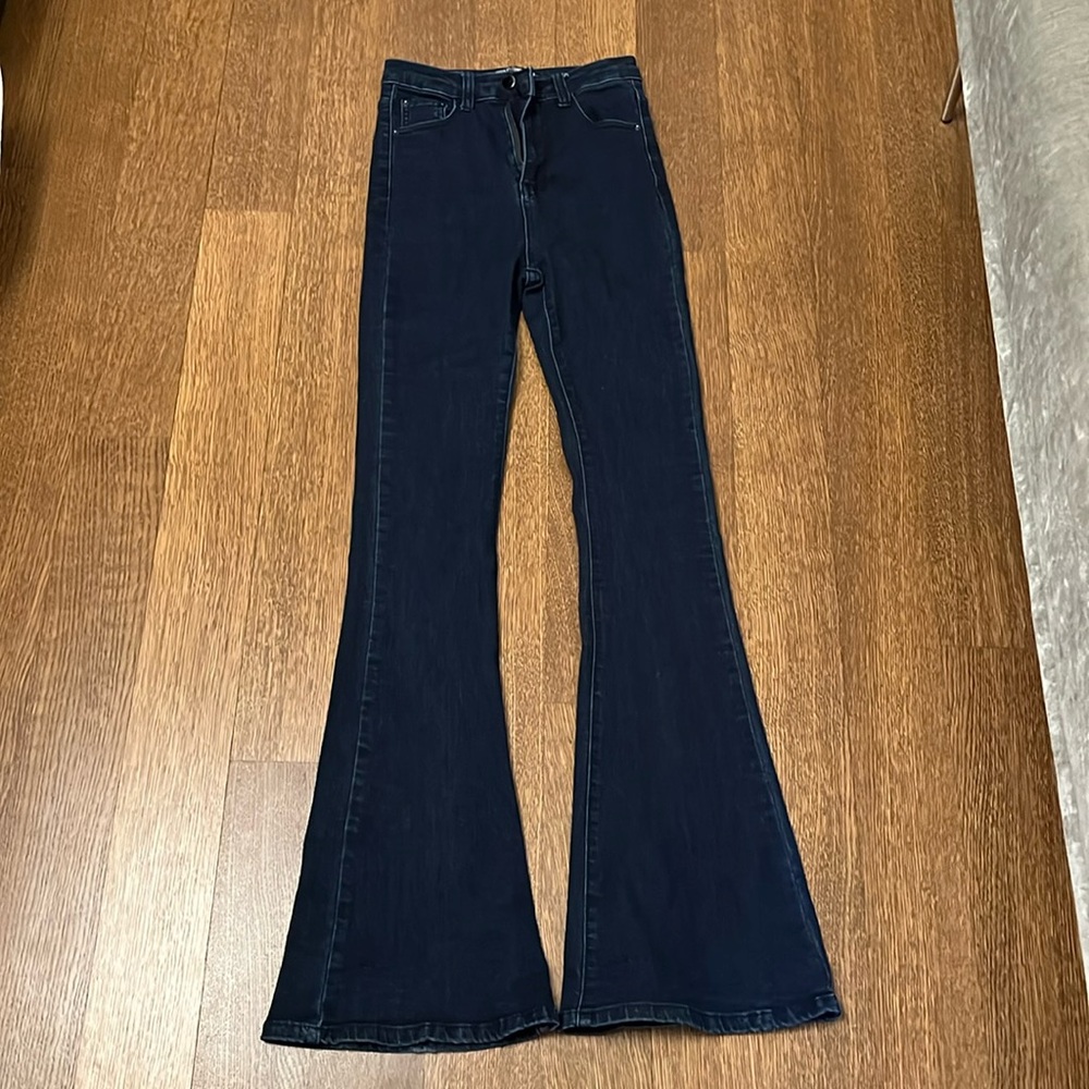 Pretty Little Thing Jeans . New and in perfect condition
